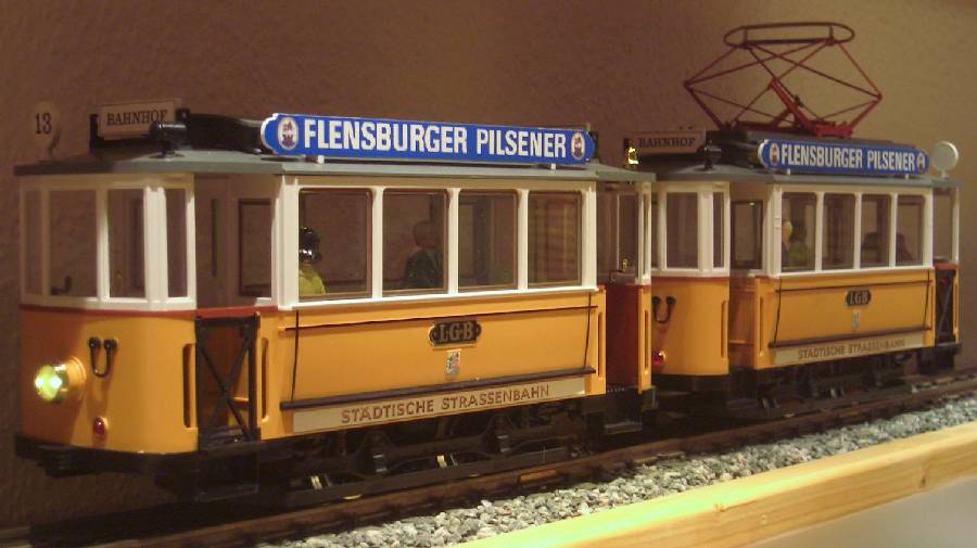 Reversing train - you may want to click onto the picture...