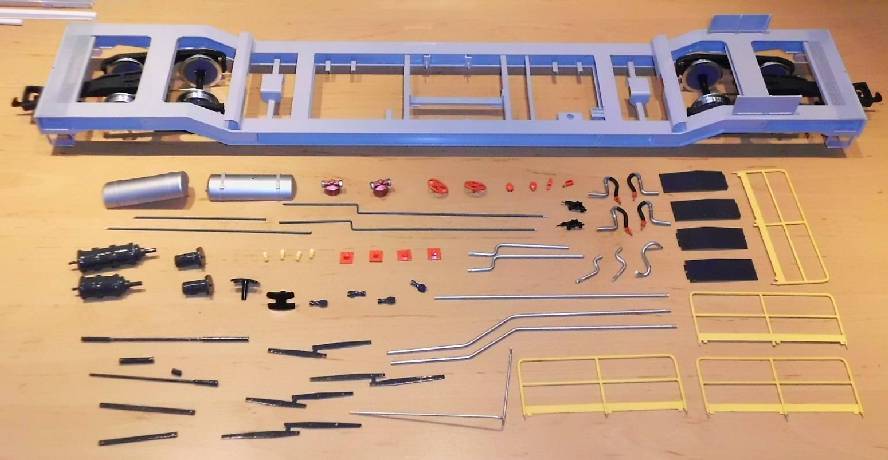 Collection of varnished small parts