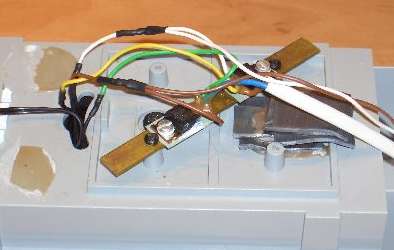Power diodes mounted on heat sink