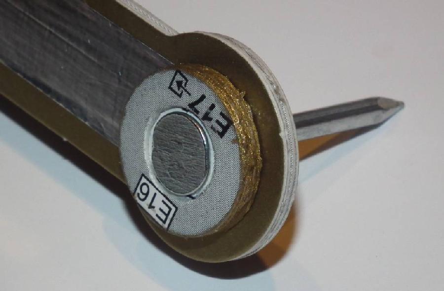 Detail Nagelhalter