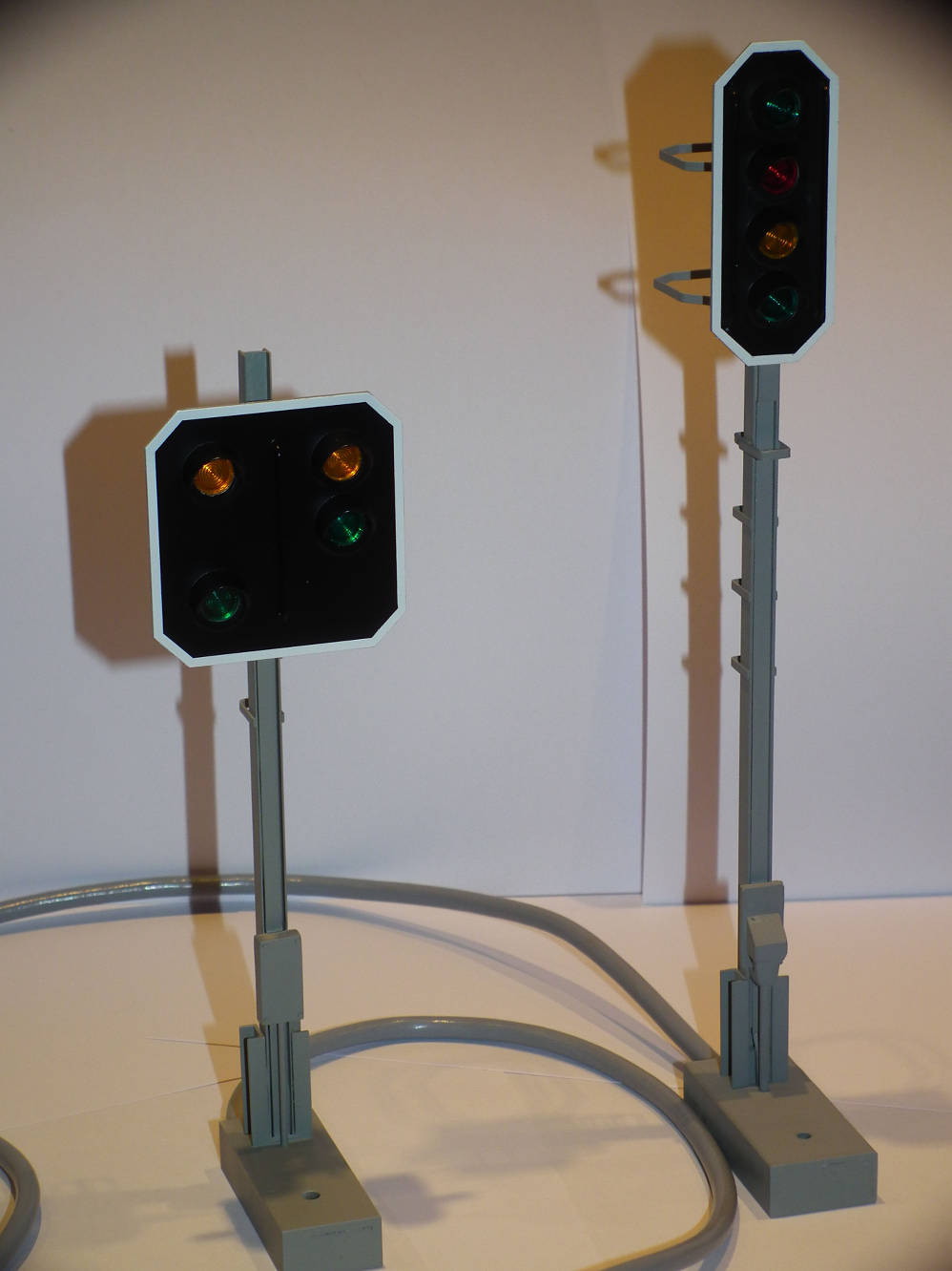 Distant and main signal